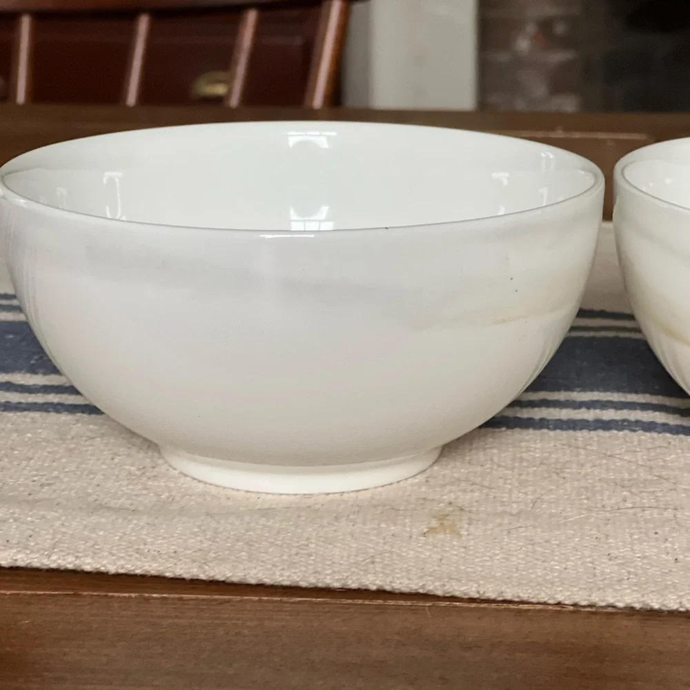 2 WEDGWOOD  Vera Wang Vera Venato Imperial Marble Bone China Cereal Bowls 5.75”